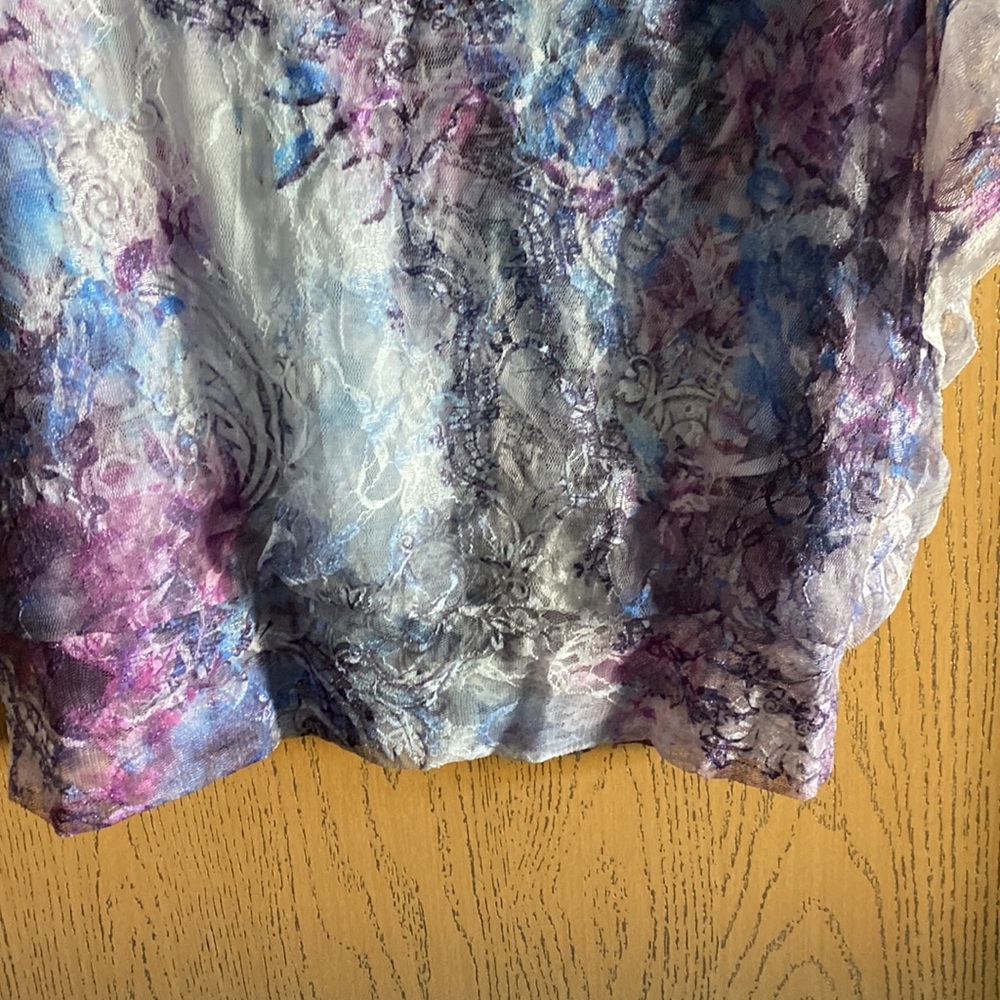 NWT BB Brittany Black - Lacey/Sequins Dressy Blouse, Size M - Picture 3 of 8